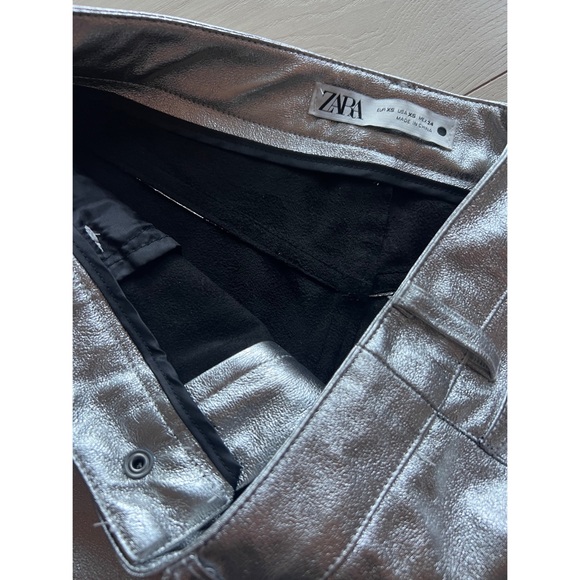 *SOLD* Zara faux leather silver metallic pants - Picture 4 of 6